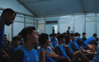申花官方发布新帅上任与全队见面的视频，蒋圣龙现身